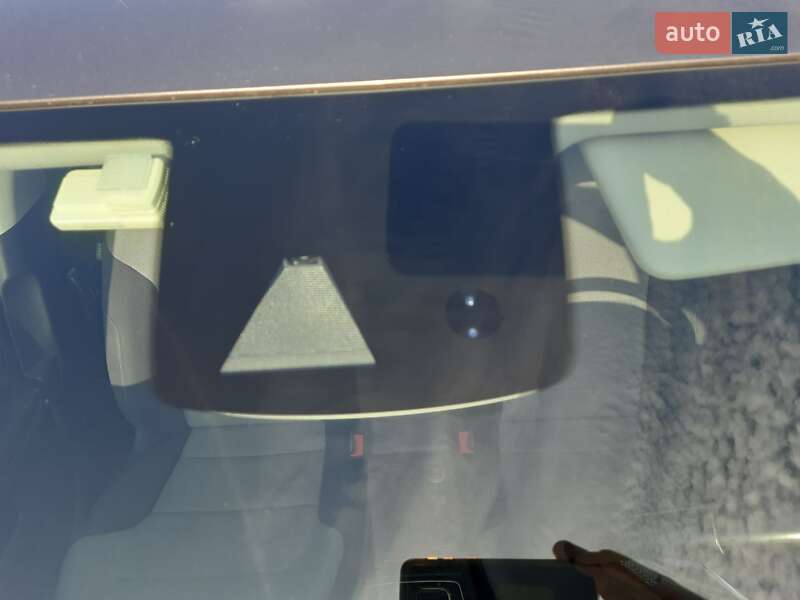 Хетчбек Volkswagen e-Golf 2015 в Запоріжжі