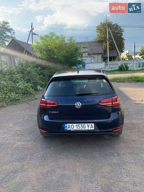 Хетчбек Volkswagen e-Golf 2014 в Мукачевому