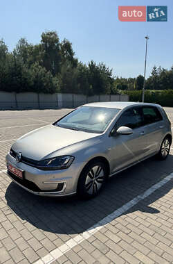 Хетчбек Volkswagen e-Golf 2016 в Луцьку