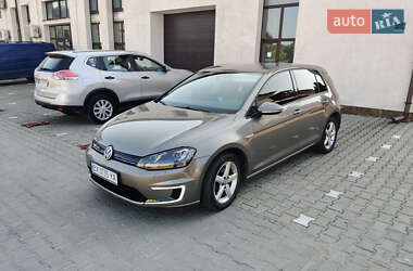 Хэтчбек Volkswagen e-Golf 2016 в Хмельницком