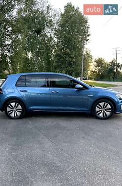 Хетчбек Volkswagen e-Golf 2014 в Житомирі