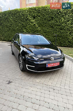 Хэтчбек Volkswagen e-Golf 2015 в Луцке