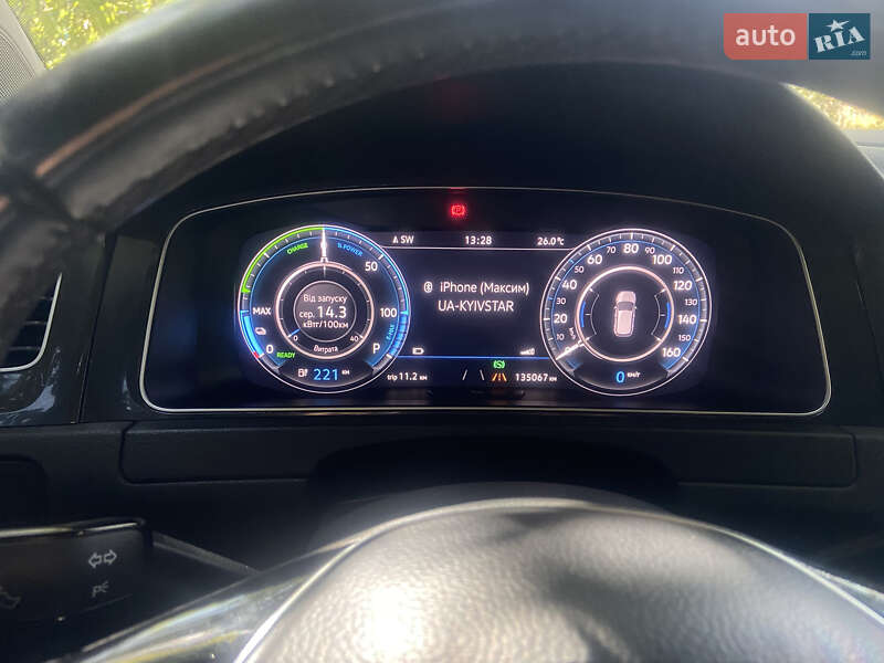 Хэтчбек Volkswagen e-Golf 2017 в Кривом Роге фото 3 Хэтчбек Volkswagen e-Golf 2017 в Кривом Роге