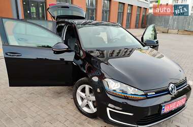 Хетчбек Volkswagen e-Golf 2015 в Львові