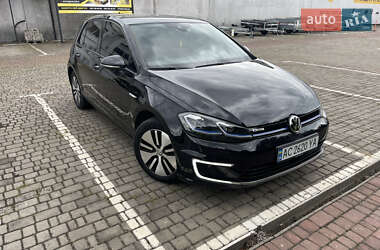 Хэтчбек Volkswagen e-Golf 2017 в Луцке