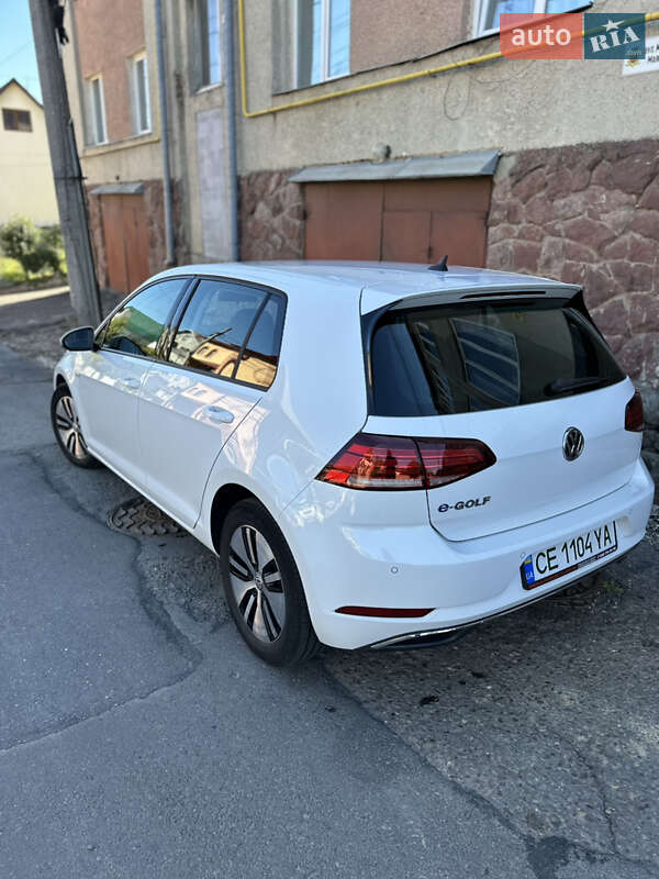 Хэтчбек Volkswagen e-Golf 2019 в Черновцах фото 6 Хэтчбек Volkswagen e-Golf 2019 в Черновцах