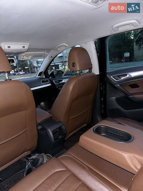 Хетчбек Volkswagen e-Golf 2014 в Івано-Франківську