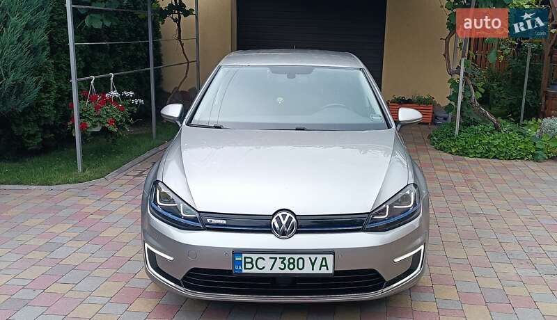 Хетчбек Volkswagen e-Golf 2014 в Львові
