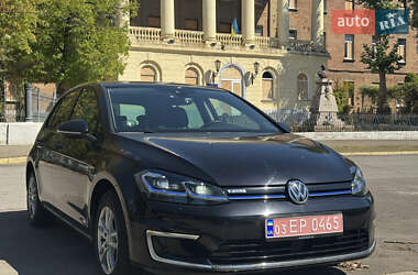 Хетчбек Volkswagen e-Golf 2017 в Миколаєві