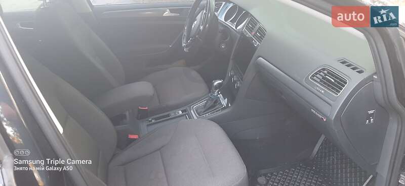 Хетчбек Volkswagen e-Golf 2017 в Кривому Розі