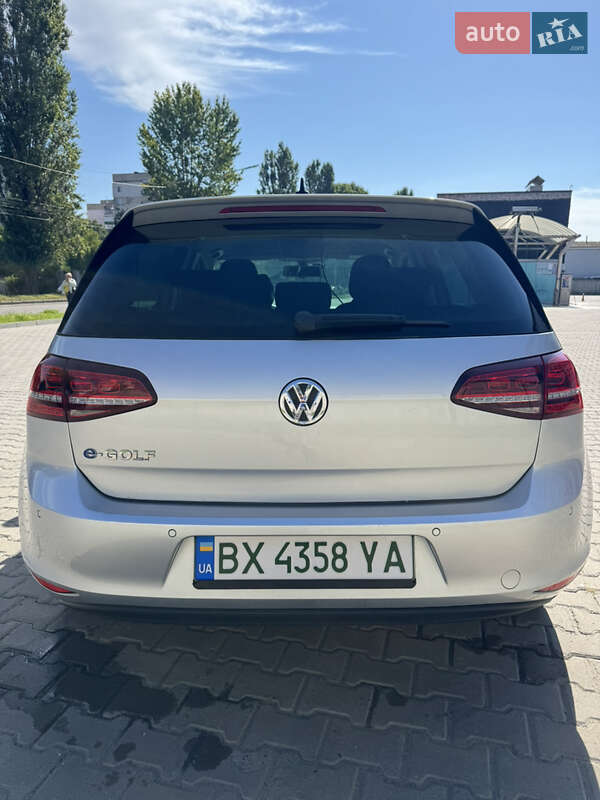 Хетчбек Volkswagen e-Golf 2014 в Хмельницькому