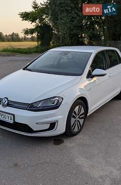 Хэтчбек Volkswagen e-Golf 2014 в Луцке