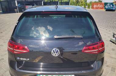 Хэтчбек Volkswagen e-Golf 2015 в Запорожье