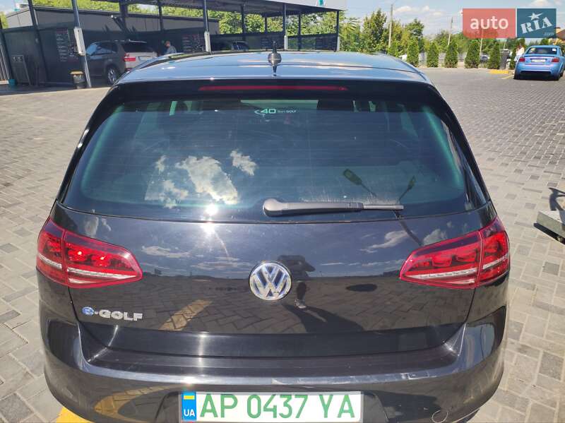 Хетчбек Volkswagen e-Golf 2015 в Запоріжжі