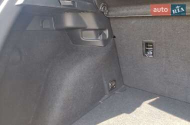 Хэтчбек Volkswagen e-Golf 2015 в Запорожье