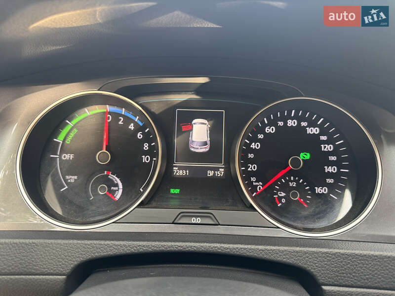 Хетчбек Volkswagen e-Golf 2014 в Вінниці