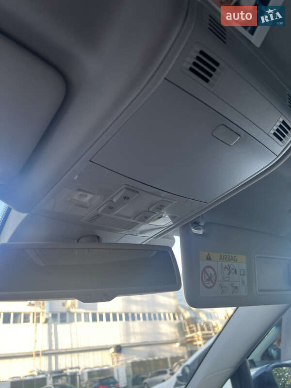 Хэтчбек Volkswagen e-Golf 2014 в Виннице