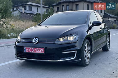 Хетчбек Volkswagen e-Golf 2015 в Львові