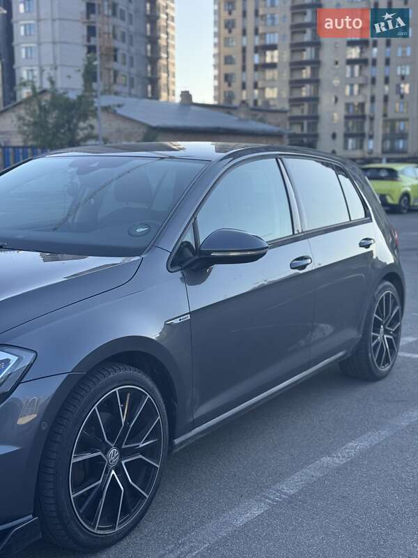 Хетчбек Volkswagen e-Golf 2018 в Києві фото 2 Хетчбек Volkswagen e-Golf 2018 в Києві