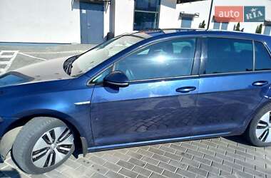 Хэтчбек Volkswagen e-Golf 2016 в Ровно