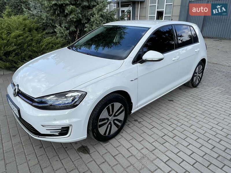 Хетчбек Volkswagen e-Golf 2020 в Павлограді