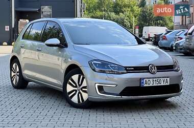 Хэтчбек Volkswagen e-Golf 2017 в Ужгороде