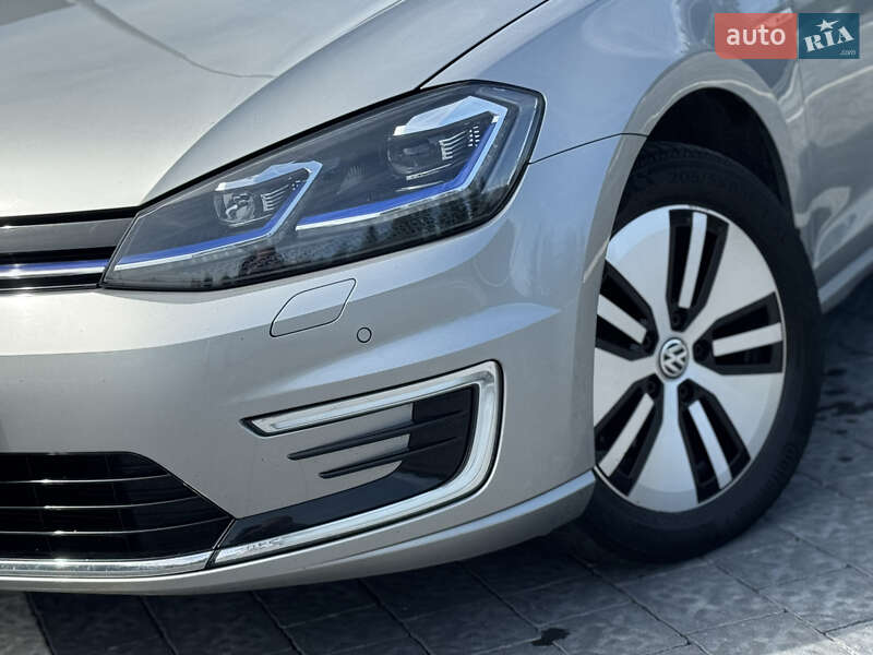 Хетчбек Volkswagen e-Golf 2019 в Самборі