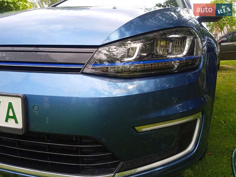 Хэтчбек Volkswagen e-Golf 2015 в Тернополе фото 4 Хэтчбек Volkswagen e-Golf 2015 в Тернополе