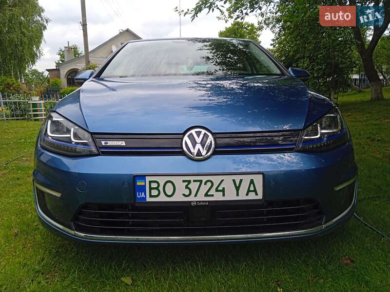 Хэтчбек Volkswagen e-Golf 2015 в Тернополе фото 8 Хэтчбек Volkswagen e-Golf 2015 в Тернополе