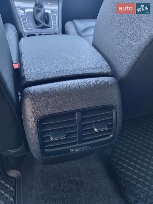 Хетчбек Volkswagen e-Golf 2016 в Харкові