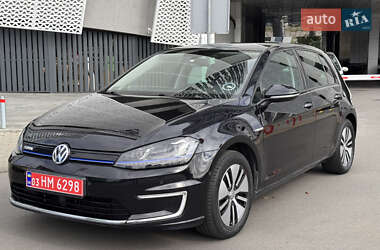 Хэтчбек Volkswagen e-Golf 2015 в Киеве