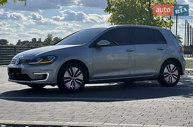 Хэтчбек Volkswagen e-Golf 2019 в Мукачево