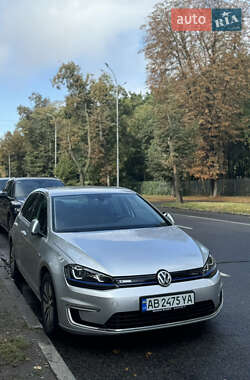 Хэтчбек Volkswagen e-Golf 2015 в Виннице