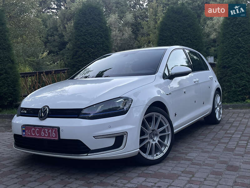 Хетчбек Volkswagen e-Golf 2015 в Львові фото 32 Хетчбек Volkswagen e-Golf 2015 в Львові