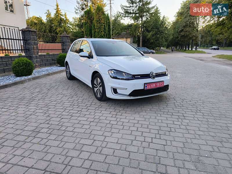 Volkswagen e-Golf 2015 Volkswagen e-Golf 2015