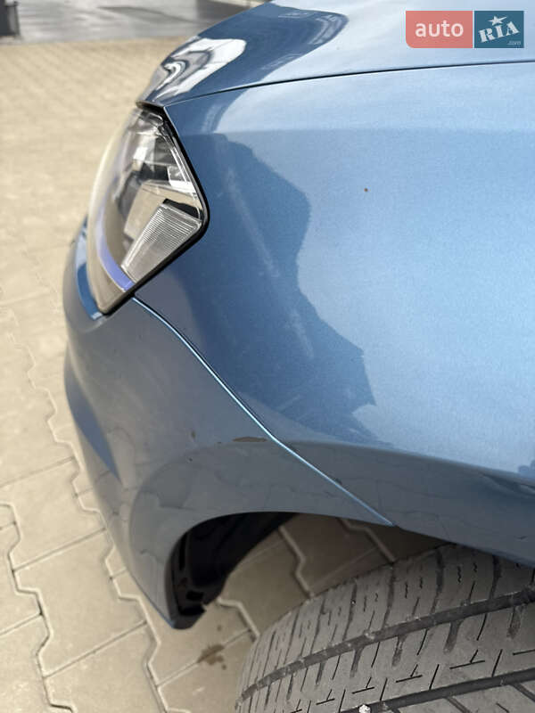 Хетчбек Volkswagen e-Golf 2015 в Луцьку