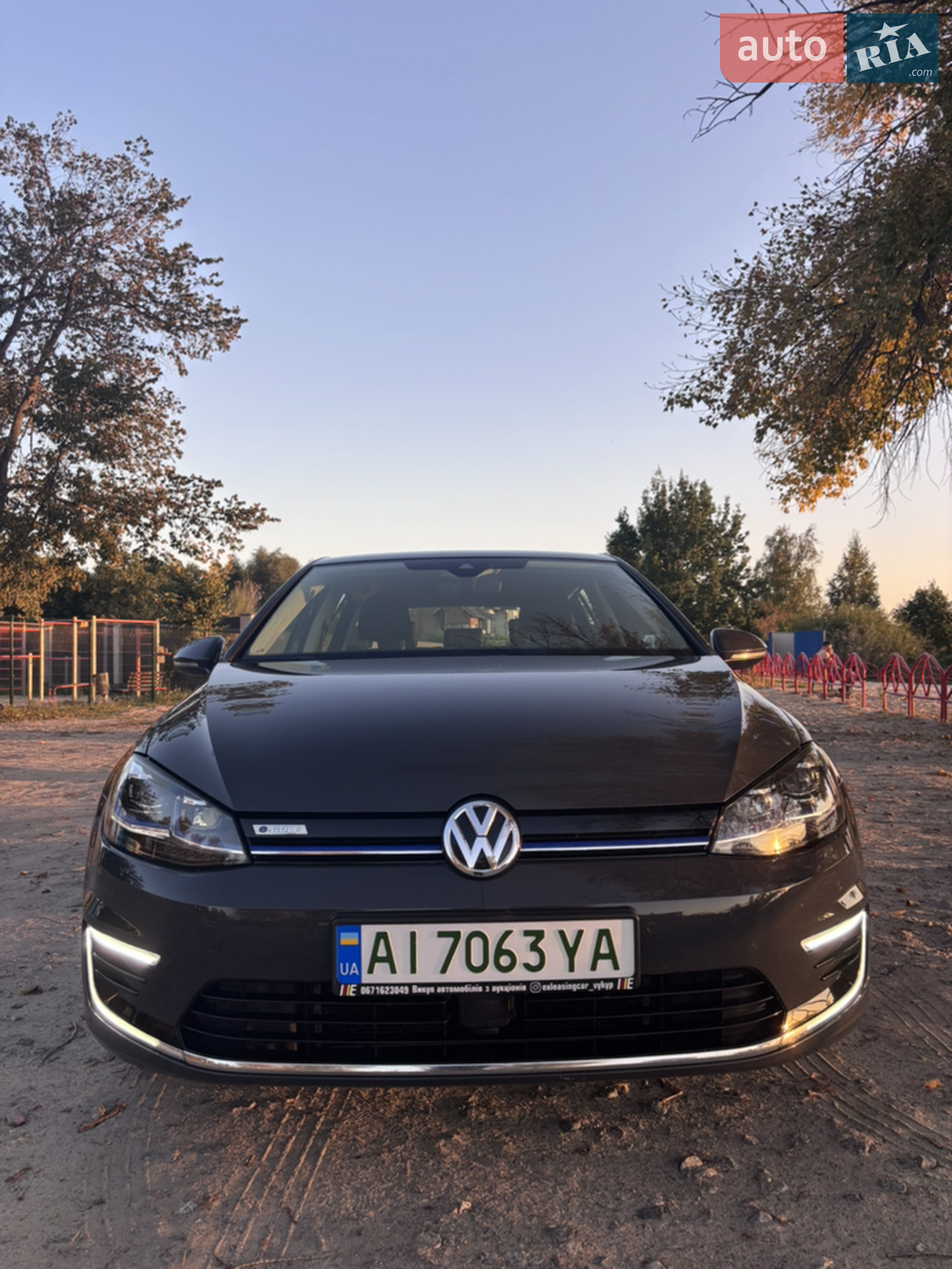 2019 Volkswagen Golf - мініатюра 2