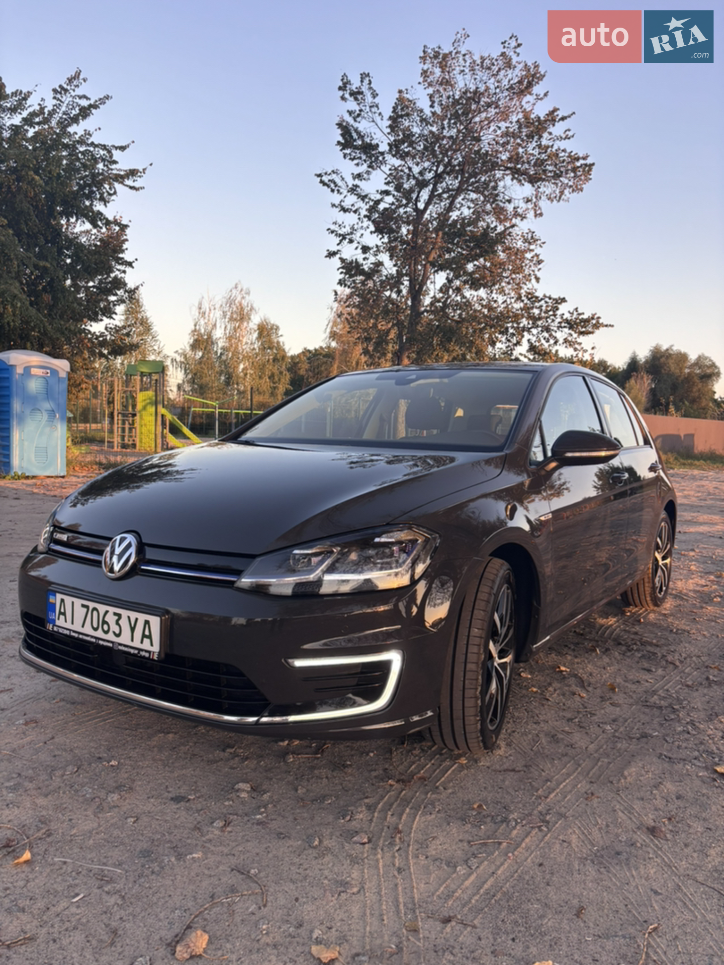 2019 Volkswagen Golf - фото 1