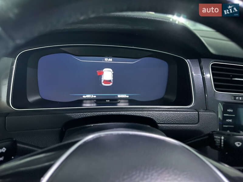 Хетчбек Volkswagen e-Golf 2017 в Рівному