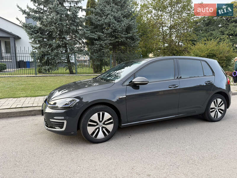 Хетчбек Volkswagen e-Golf 2020 в Луцьку