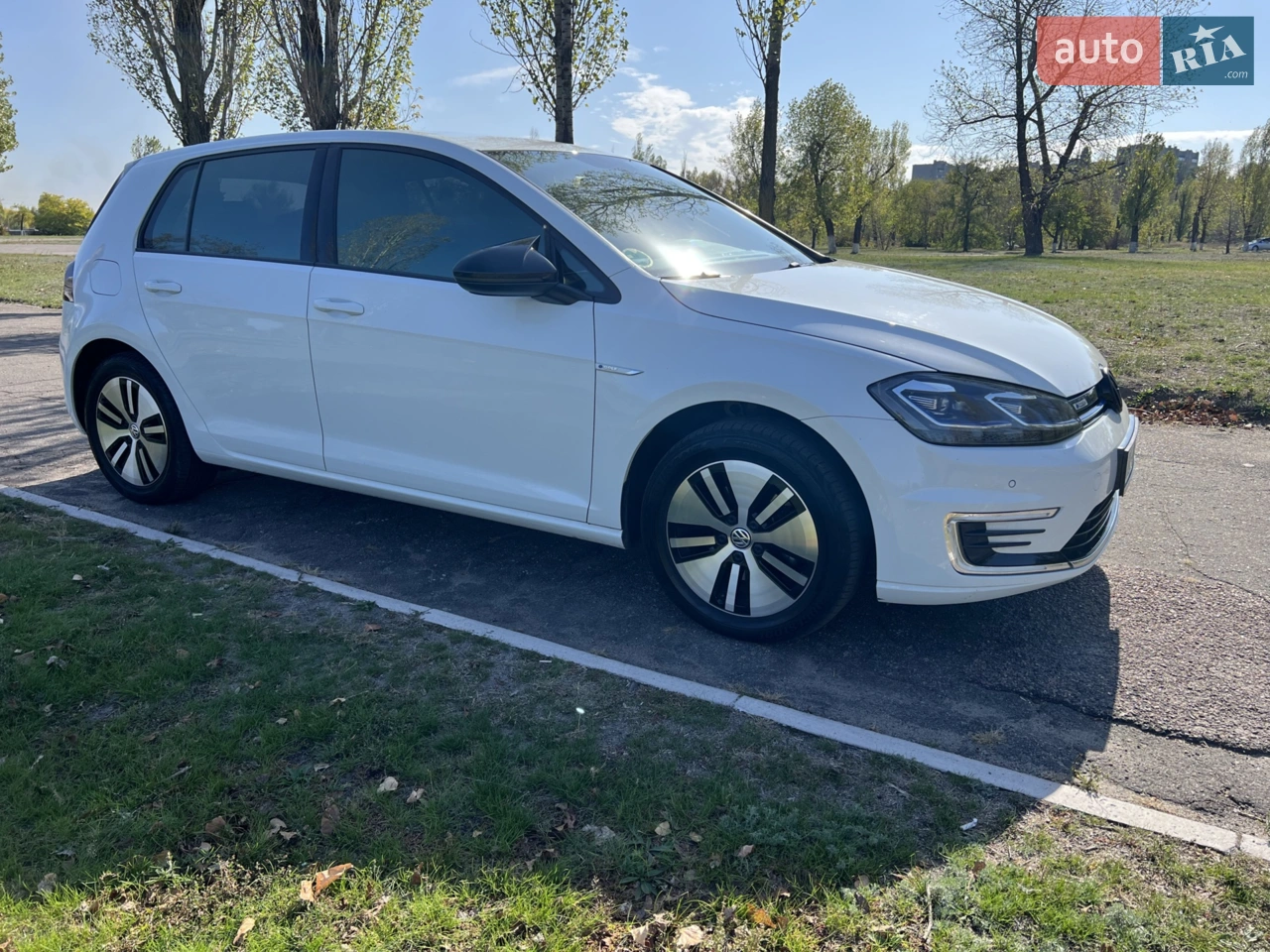 2020 Volkswagen Golf - мініатюра 47