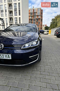 Хэтчбек Volkswagen e-Golf 2020 в Ужгороде
