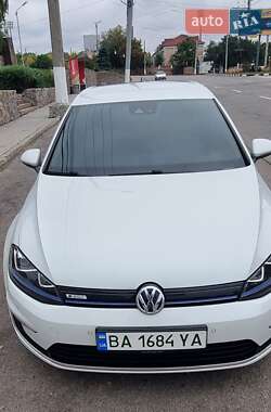 Хэтчбек Volkswagen e-Golf 2015 в Кропивницком