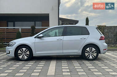 Хетчбек Volkswagen e-Golf 2018 в 