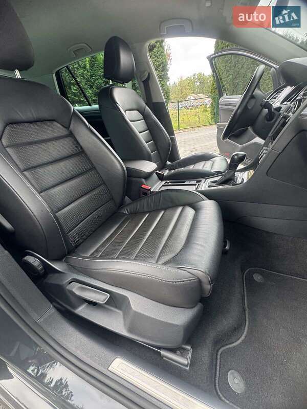 Хэтчбек Volkswagen e-Golf 2020 в Шепетовке