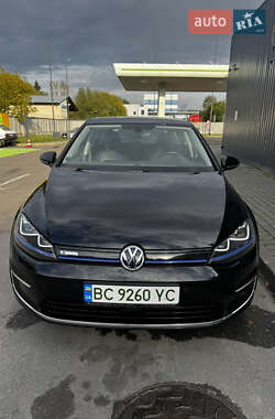 Хетчбек Volkswagen e-Golf 2016 в Львові