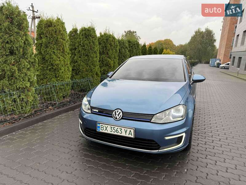 Volkswagen e-Golf 2016