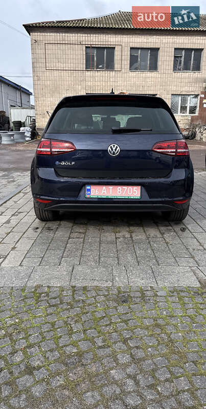 Хэтчбек Volkswagen e-Golf 2016 в Житомире