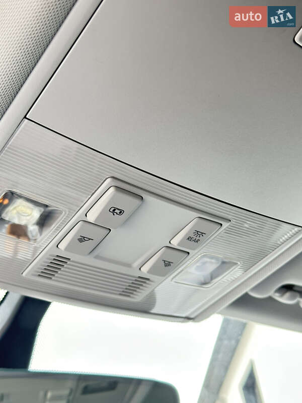 Хетчбек Volkswagen e-Golf 2017 в Рівному