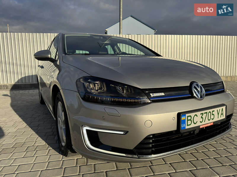 Volkswagen e-Golf 2016
